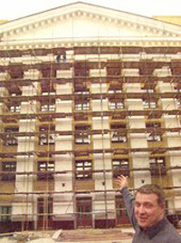 Реконструкцию Интернационального института намечено завершить в апреле