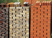 Емкость базара глиняного кирпича Москвы и Столичной области в 2007 году составила наиболее 1,6 миллиардов шт.