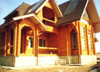 Панельное древесное жилищное строение для среднего класса