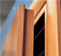 Что укрыто за дверью?