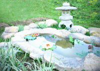 Пруды и фонтанчики в японском саду