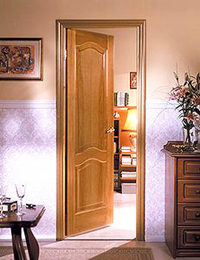 Двери из сосны в вашем жилище