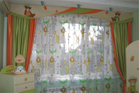 Как оформить окна в ребяческой комнате